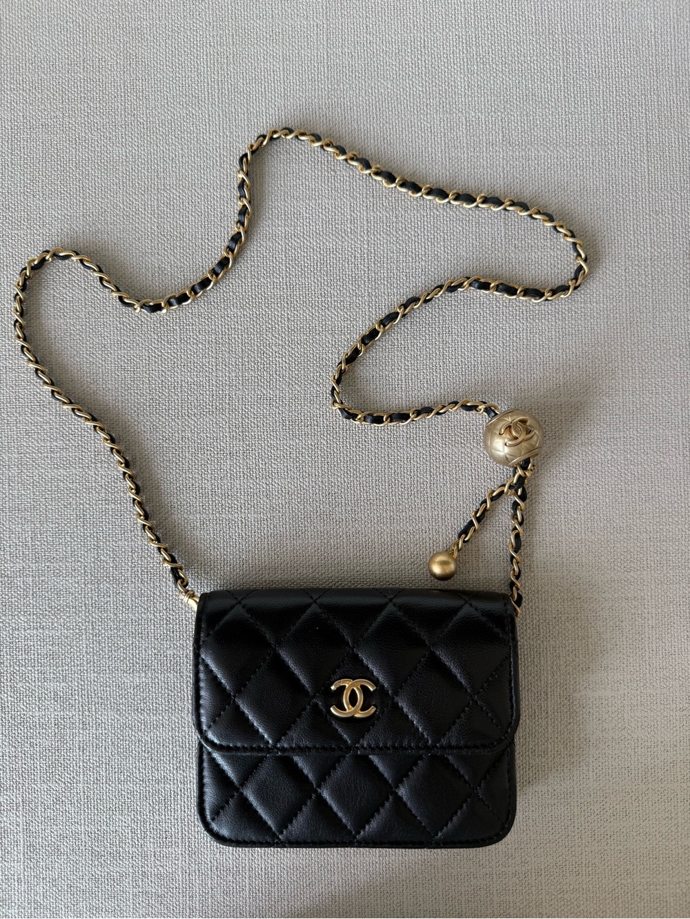 CHANEL Black Quilted Mini Crossbody with Gold Chain - Picture 1 of 7